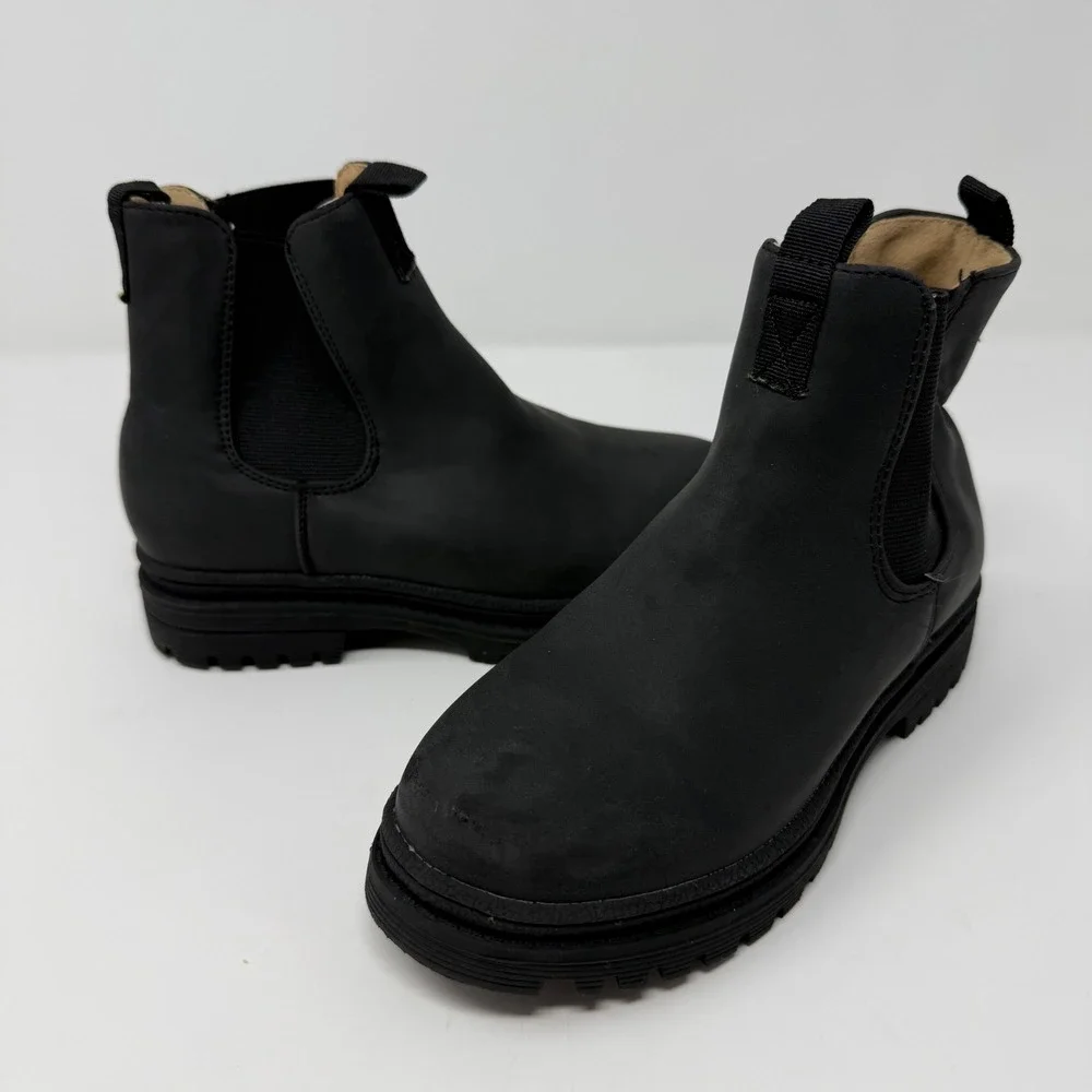 Cotton On Kids Black Matte Chelsea Boots Size 1 US Kids Lug Sole‎